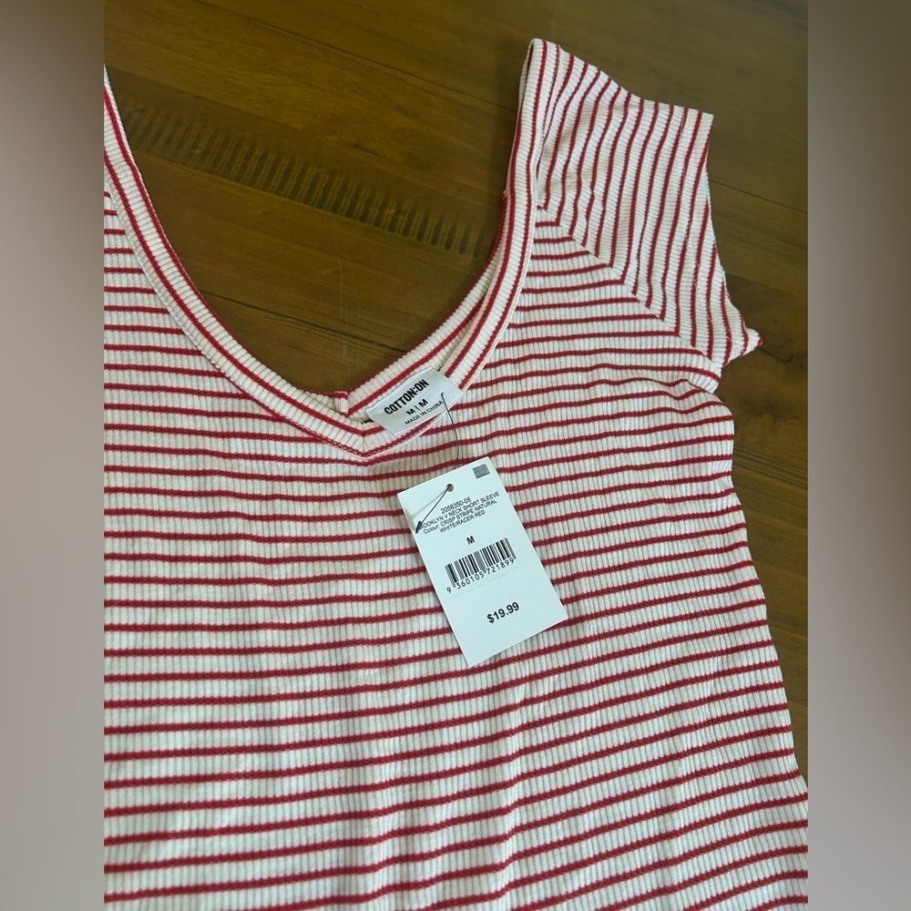 NWT Cotton On Striped and Solid V-Neck Tops - Picture 4 of 10